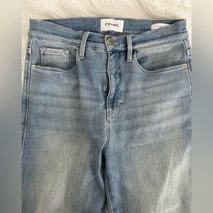FRAME Denim Le Sylvie Crop Size 28 Jean